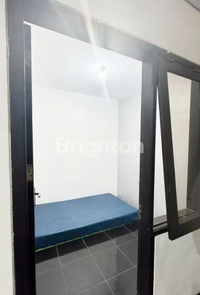 image RUMAH 1 1/2 LANTAI, FURNISHED, LOKASI STRATEGIS TENGAH KOTA, DEKAT UNIVERSITAS BRAWIJAYA, CANDI MENDUT, SOEKARNO HATTA, LOWOKWARU, MALANG KOTA, JAWA TIMUR (7)