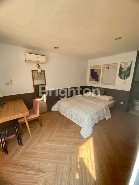 image RUMAH MEWAH 2 LANTAI JAKARTA SELATAN (5)