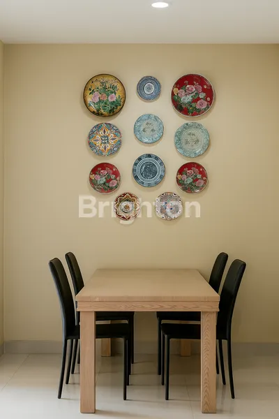 image RUMAH MEWAH DI CLUSTER JADE RESIDENCE ONE BSD, LUAS TANAH 279M2, HARGA 3,95M! NEGO (3)