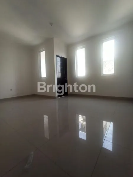 image RUMAH BARU DI DAERAH PRIMA JELAMBAR (6)