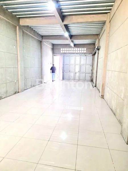 image RUKO BARU 3.5 LANTAI DI PUSAT BANDUNG, PLAFON 4M, SIAP USAHA (3)