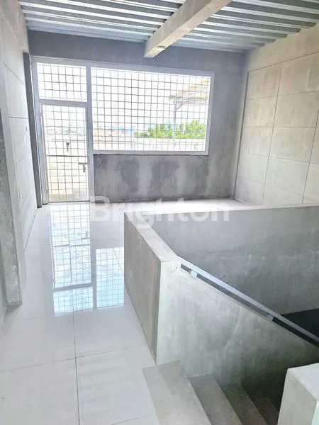 image RUKO BARU 3.5 LANTAI DI PUSAT BANDUNG, PLAFON 4M, SIAP USAHA (4)