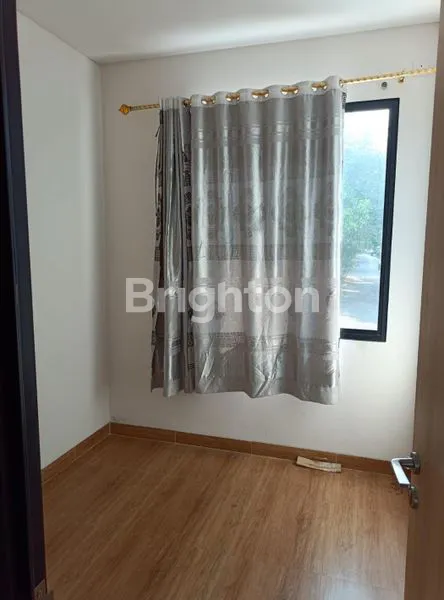 image RUMAH  2 LANTAI SIAP HUNI DI PERMATA KASIH (6)