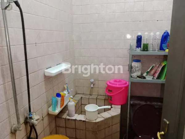 image RUMAH DENGAN LAHAN LUAS DI JATIBENING (8)