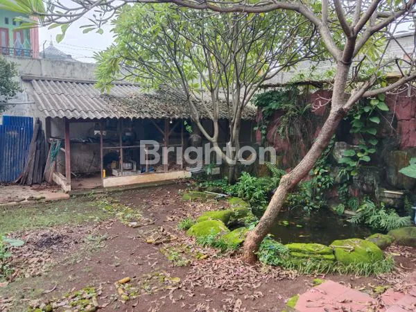 image RUMAH DENGAN LAHAN LUAS DI JATIBENING (3)