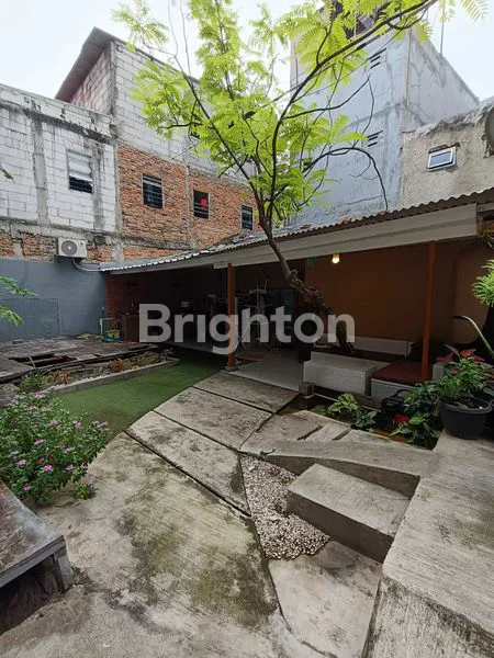 image COCOK UNTUK TEMPAT KOS, DEKAT KE KAMPUS UNTAR, TANJUNG DUREN JAKARTA BARAT (3)