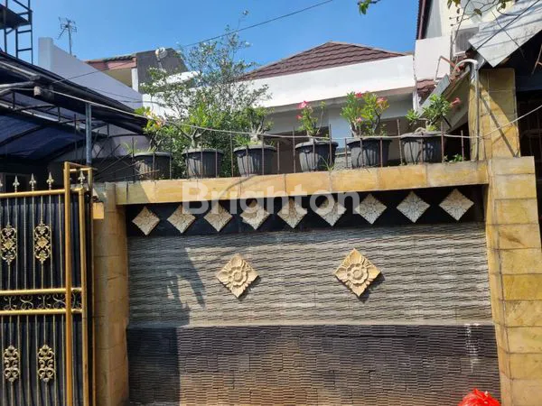 image RUMAH LUAS & KOKOH DI TANJUNG DUREN, JAKARTA BARAT (3)