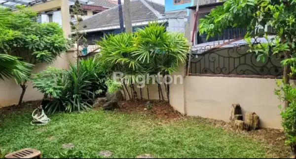 image RUMAH SIAP HUNI CEMPAKA PUTIH TENGAH DEKAT AREA BISNIS DAN KULINER EKONOMIS (3)