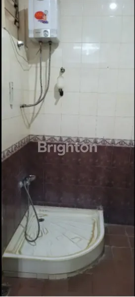 image RUMAH SIAP HUNI CEMPAKA PUTIH TENGAH DEKAT AREA BISNIS DAN KULINER EKONOMIS (8)