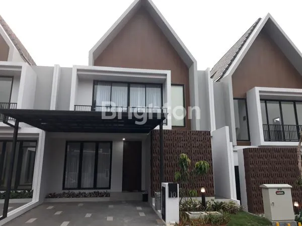 image DIJUAL SEGERA RUMAH MEWAH DI MAHOGANY RESIDENCE  (2)
