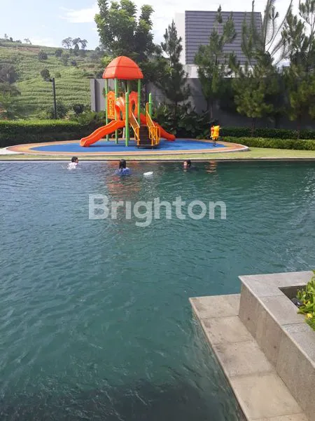 image DIJUAL SEGERA RUMAH MEWAH DI MAHOGANY RESIDENCE  (3)