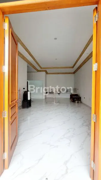 image JUAL RUMAH MANYAR REJO (7)