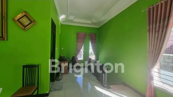 image RUMAH DI JUAL BESERTA ISI PERABOTNYA (3)