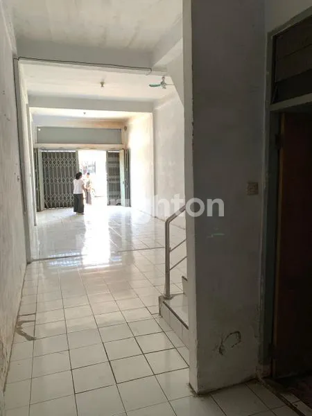 image DISEWAKAN YOS SUDARSO MAKASSAR (5)