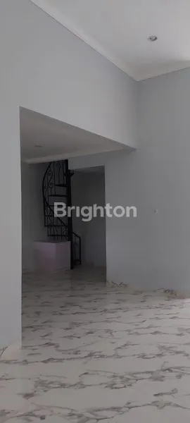 image RUMAH NYAMAN DAN STRATEGIS DI PRUM MEGA CINERE . (4)