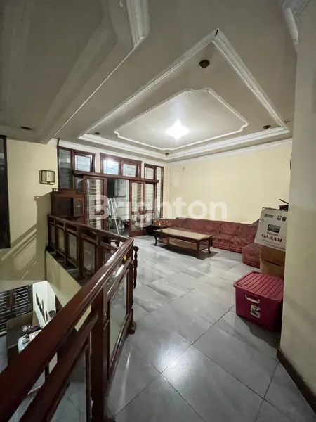 RUMAH AREA TANJUNG BARAT