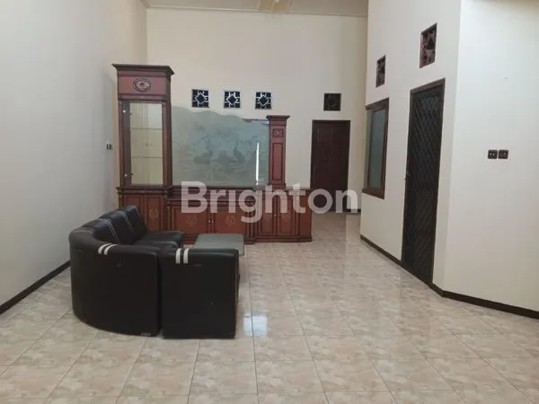 image RUMAH SIAP HUNI DI KOTA KEDIRI (4)