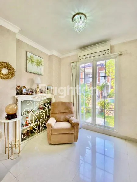 image RUMAH ASRI 2 LANTAI MONTANA CANDI GOLF JANGLI SEMARANG (7)