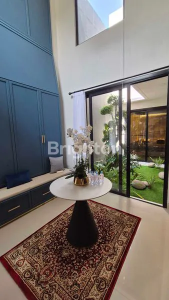 image RUMAH MODERN TROPIS  (4)