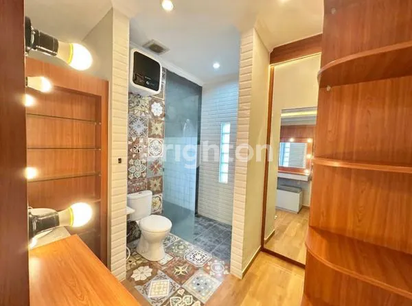 image RUMAH SEMI VILLA SIAP HUNI DI TUKAD BILOK DEKAT SANUR (5)