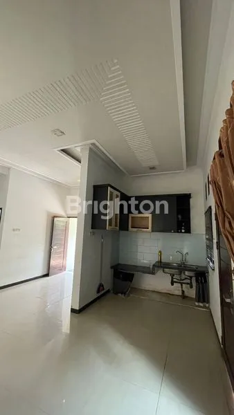 image RUMAH MEWAH TIPE HOOK (4)