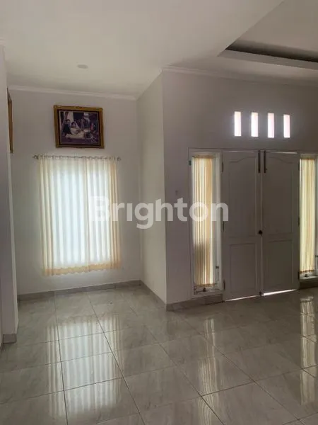 image DIJUAL RUMAH DEKAT MALL GALERIA  (5)