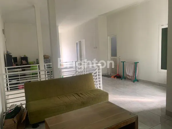 image DIJUAL RUMAH DEKAT MALL GALERIA  (8)