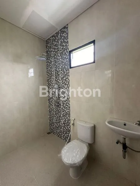 image RUMAH SIAP HUNI CLUSTER AMAROO SAWANGAN BARU (5)