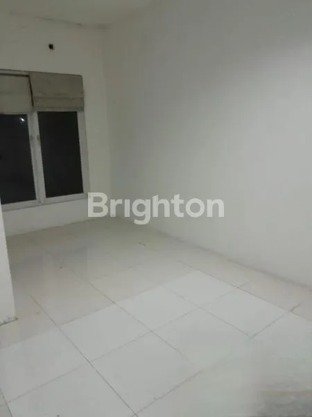 image TURUN HARGA RUMAH HOOK SEVILLA BSD (6)