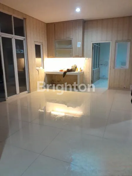 image TURUN HARGA RUMAH HOOK SEVILLA BSD (2)