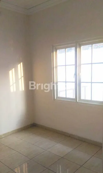 image RUMAH LEBAR 9 SIAP HUNI ANGGREK MAS REGENCY, DEKAT ALUN-ALUN, LIPPO PLAZA MALL (4)