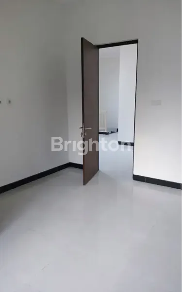 image  RUMAH DARMO INDAH ASRI DEKAT KEN 88, DEKAT SUKOMANUNGGAL, DEKAT AKSES TOL SIMO (3)