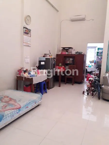 image RUMAH STRATEGIS DI KOMPLEK PERUMAHAN SEMARANG BARAT (2)