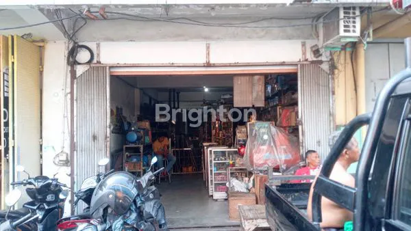 TEMPAT USAHA SIAP PAKAI 4 LANTAI