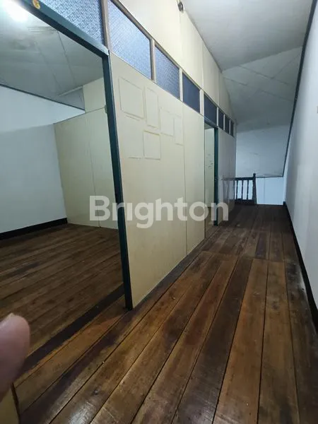 image RUMAH DI ALIANYANG SINGKAWANG  (8)