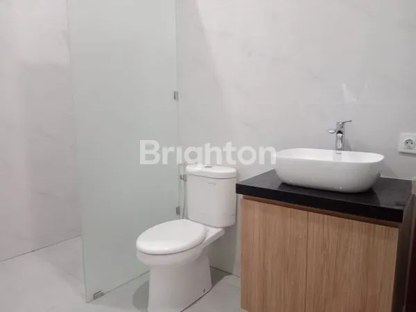 image VILLA MODERN 1 LANTAI DISEWA DI CANGGU, POOL DAN GARDEN VIEW (6)