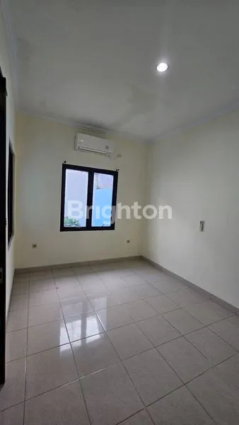 image RUMAH ASRI DALAM CLUSTER NYAMAN BEBAS BANJIR DI CINERE DEPOK (6)