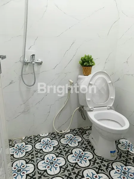 image DIJUAL RUMAH BARU SIAP HUNI 598 JUTA (NEGO) DI DALAM PERUMAHAN AREA KATULAMPA DI KOTA BOGOR (6)