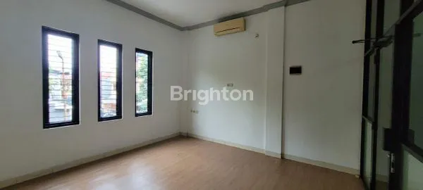 image RUKO DI JALAN MENCENG,JAKARTA BARAT (5)