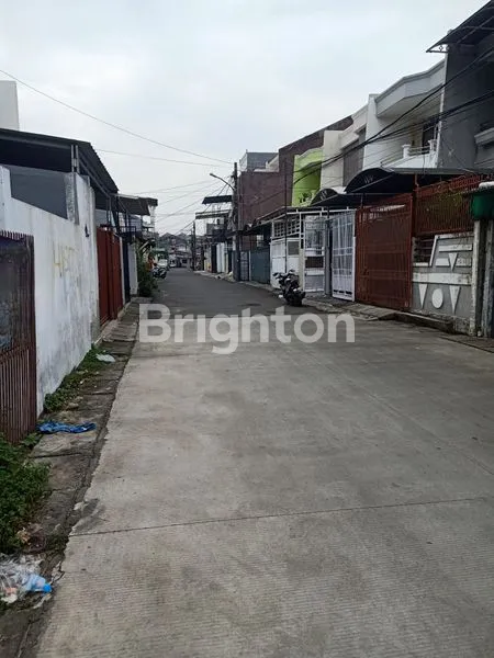 image RUMAH BARU 3 LANTAI DI KEPA DURI JAKARTA BARAT  (5)