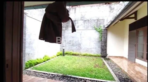 image RUMAH SIAP HUNI KEMANG PRATAMA BEKASI (3)