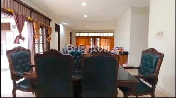 image RUMAH SIAP HUNI KEMANG PRATAMA BEKASI (4)