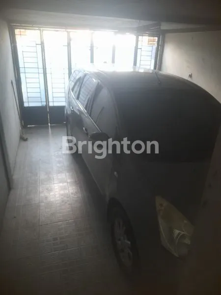 image DI JUAL TANAH DAN RUMAH 2 BANGUNAN (8)