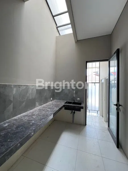 image PANTAI MENTARI KENJERAN BABATAN LEBAK (8)