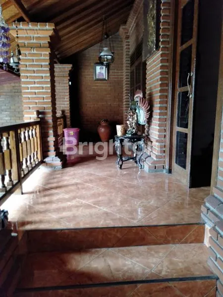 image RUMAH MINIMALIS ELEGAN DAN NYAMAN DIPUSAT KOTA SINGARAJA (5)