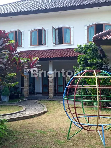 image RUMAH DI KEMANG PRATAMA DEKAT RUMAH SAKIT DAN DRIVING RANGE. (2)