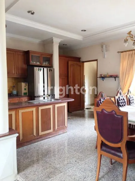 image RUMAH DI KEMANG PRATAMA DEKAT RUMAH SAKIT DAN DRIVING RANGE. (8)