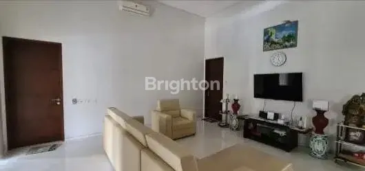 image TURUN HARGA RUMAH HOOK DARMO PERMAI (3)