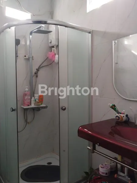 image RUMAH 3LANTAI DI DEKAT KAMPUS UNUD JIMBARAN BALI  (8)