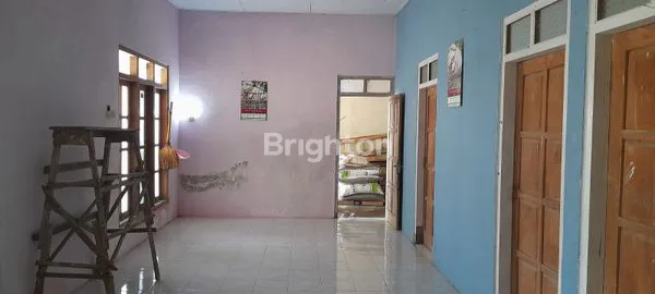 image RUMAH DAN BANGUNAN ADA TANAH PEKARANGAN DI GAWOK (4)